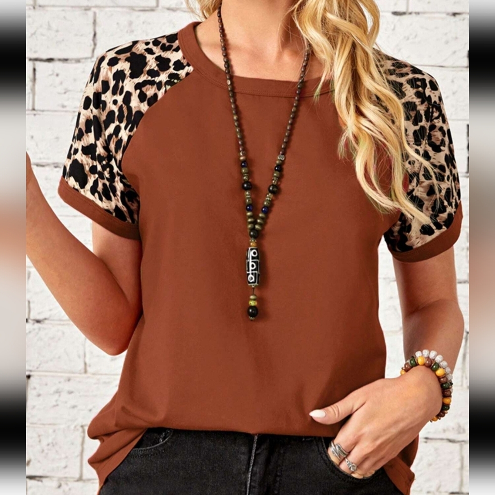 Emery Rose Brown animal print cheetah leopard shirt fall winter size M